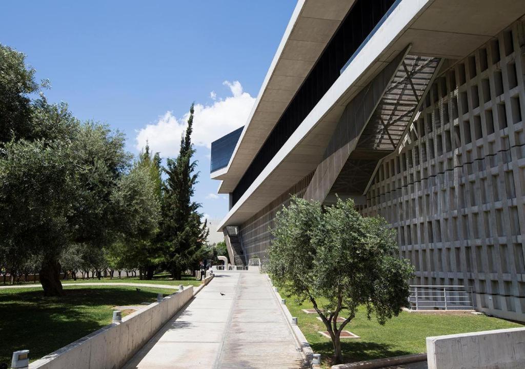 Skip Away From The Acropolis Museum By Athenian Homes Exterior photo