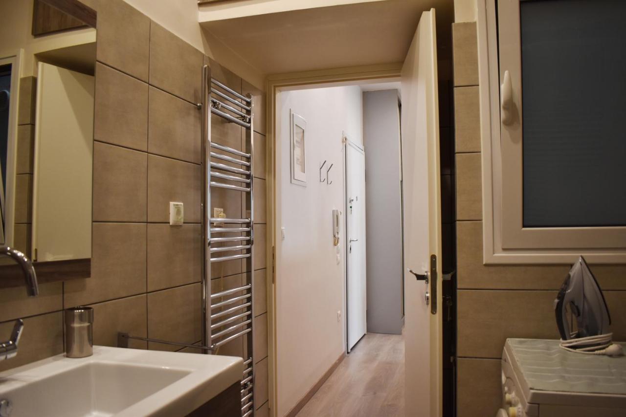Skip Away From The Acropolis Museum By Athenian Homes Exterior photo