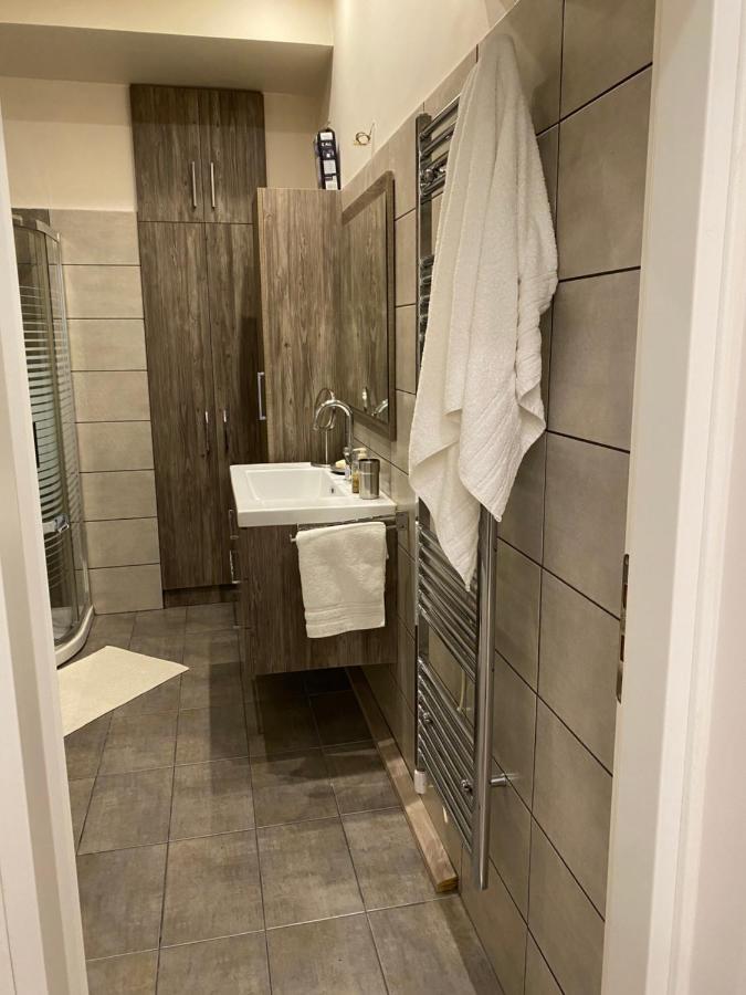 Skip Away From The Acropolis Museum By Athenian Homes Exterior photo
